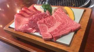 Photograph of an authentic japanese Hida wagyu, very delicious.